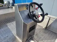 כלי שיט לעבודה למכירה