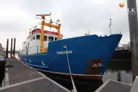 Floating hotel למכירה