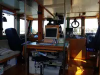 סירת סיור למכירה