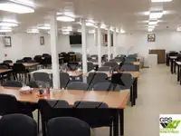 אונית מכולות למכירה
