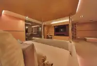 אונית תענוגות למכירה