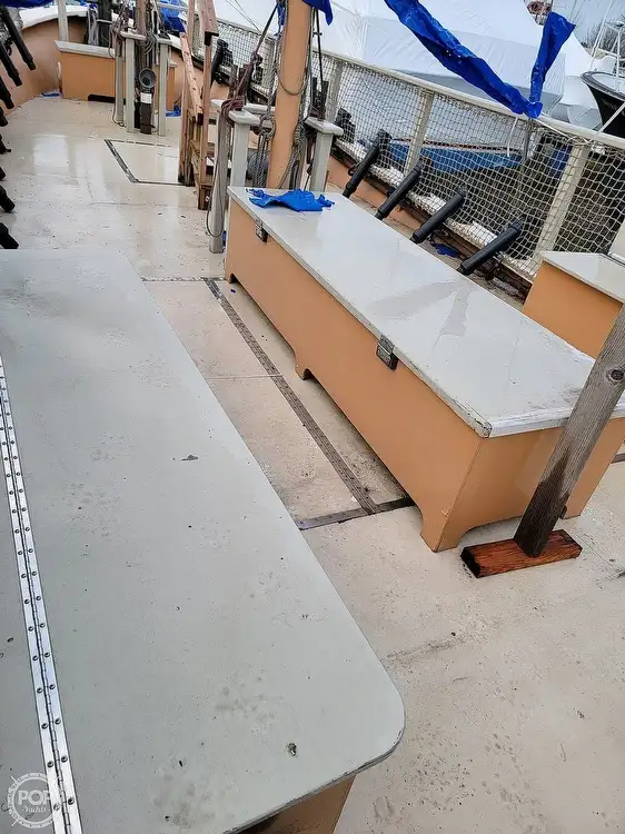 אונית תענוגות למכירה