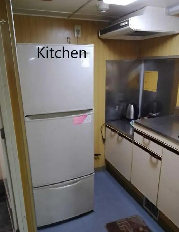 ספינת טייס למכירה