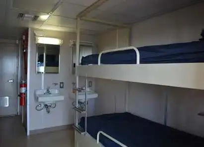 כלי שיט להובלת גז טבעי נוזלי (LNG) למכירה