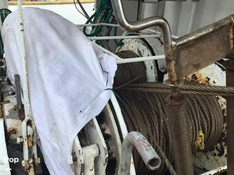 ספינת טרולר למכירה