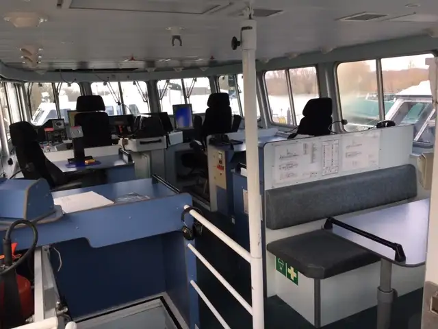 סירת סיור למכירה