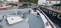 גורר למכירה