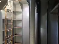 גוררת למכירה