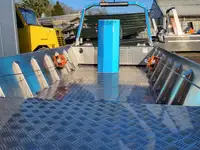 כלי שיט לעבודה למכירה