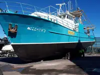 Trawler למכירה