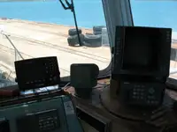 גורר למכירה