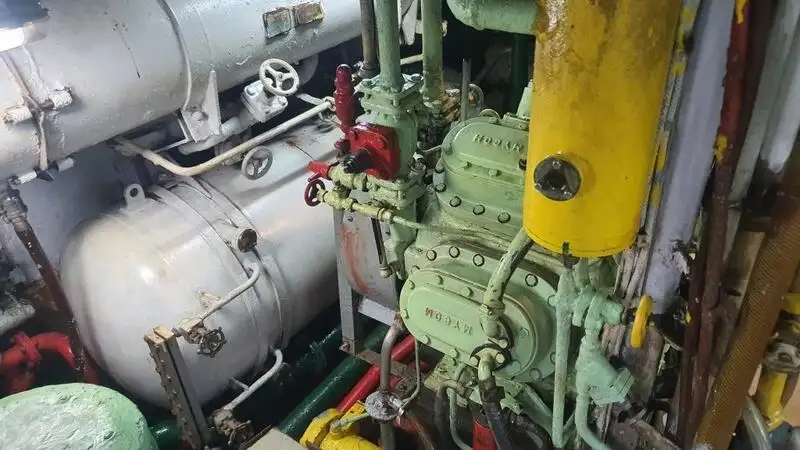 ספינת דיג בשיטת 'לונגליין' למכירה