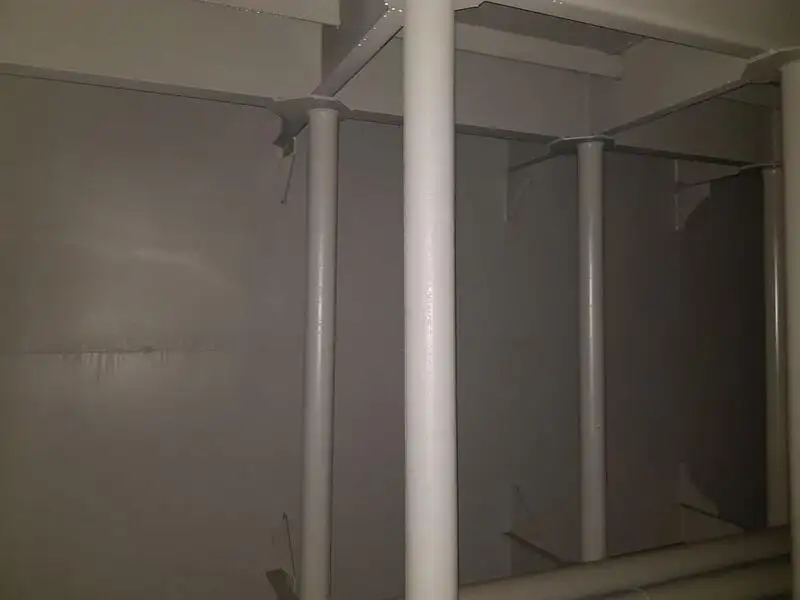 גוררת למכירה