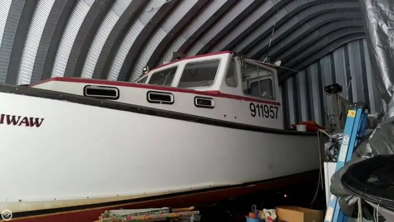 ספינת טרולר למכירה