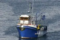 Trawler למכירה