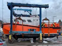Wind farm service vessel למכירה