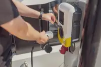 אונית מכולות למכירה
