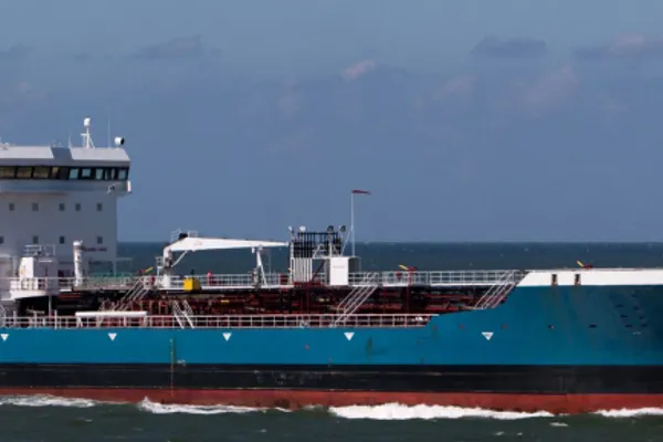 Oil/Chemical tanker for sale