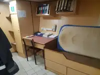 גורר למכירה