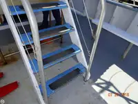 כלי שיט קטן למכירה
