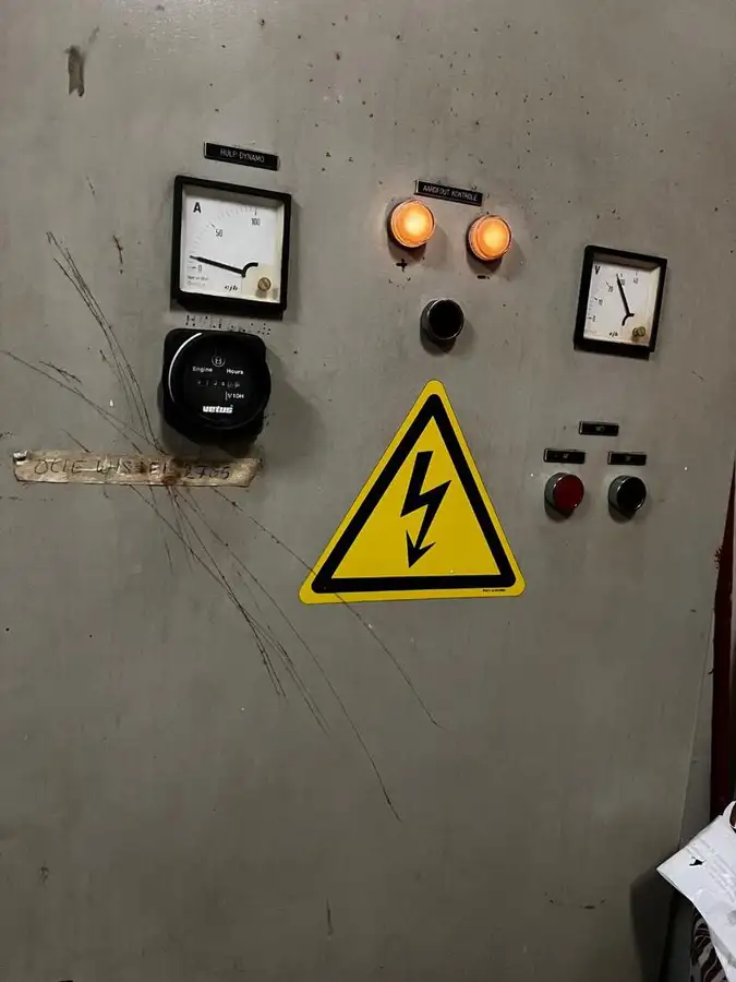 סירת סיור למכירה