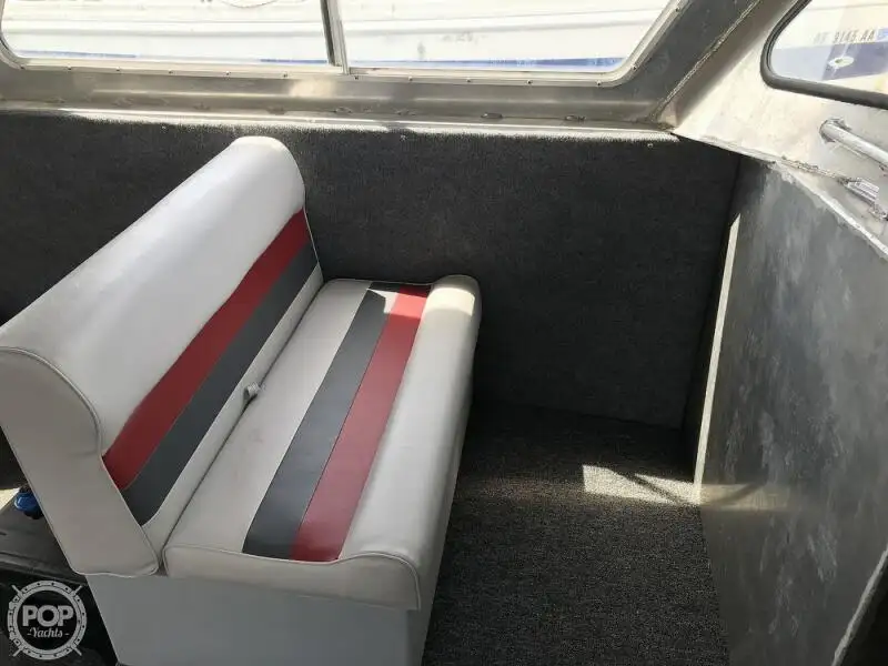 ספינת צוות למכירה