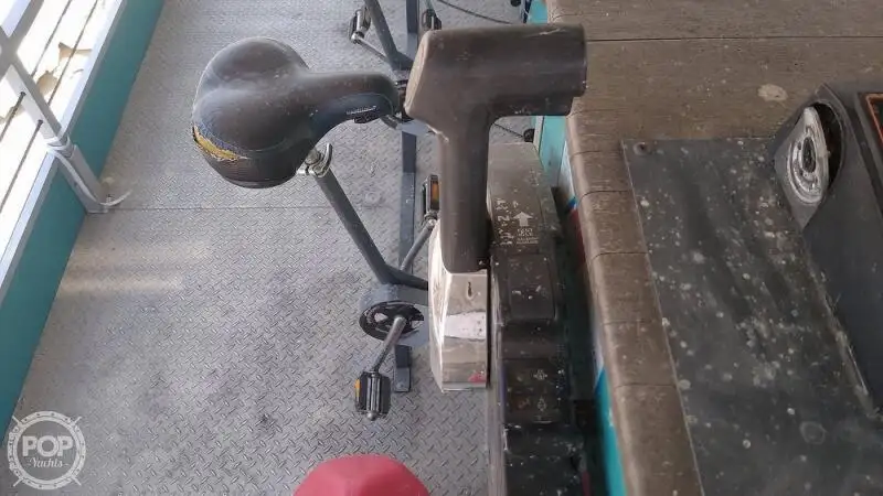 אונית מכולות למכירה