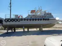 ספינת צוות למכירה