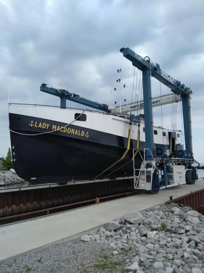 סירת גרירה למכירה