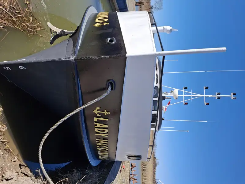 סירת גרירה למכירה