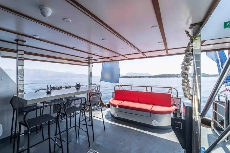 כלי מנוע למכירה