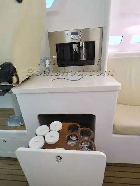 כלי מנוע למכירה