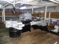 כלי מחקר למכירה