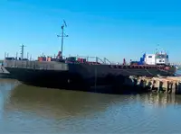 סירת גרירה למכירה