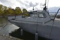 ספינה צבאית למכירה