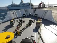 כלי מחקר למכירה