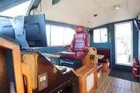 סירת סיור למכירה