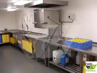 אוניית מכולות למכירה